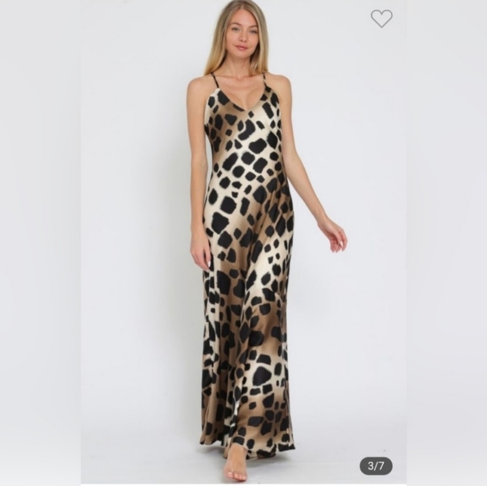 NWOT Aakaa Animal Print Maxi Slip Dress W/ Slit And Spaghetti Straps